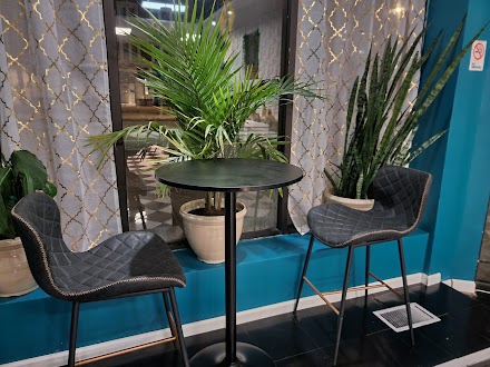 Artist Room Cafe