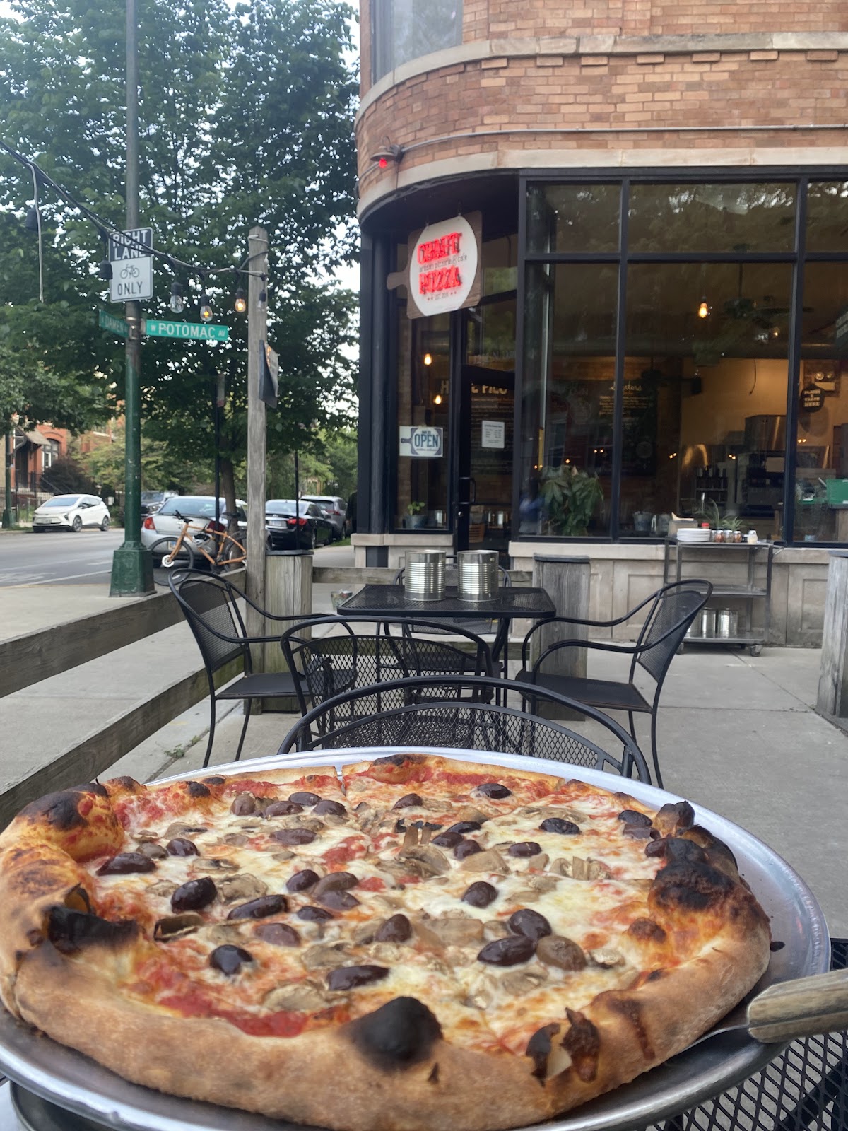 Craft Pizza