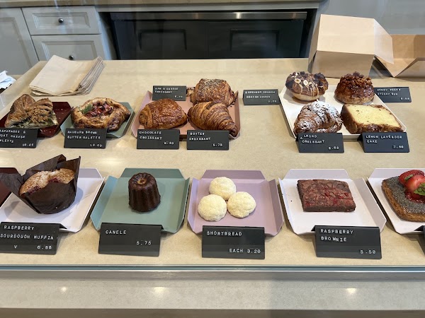 Floriole Cafe & Bakery