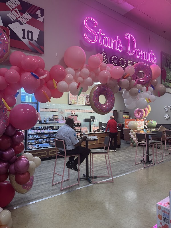 Stan’s Donuts